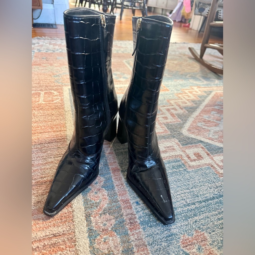 SCHUTZ Black Raffaela Croc-Embossed Heeled Boots